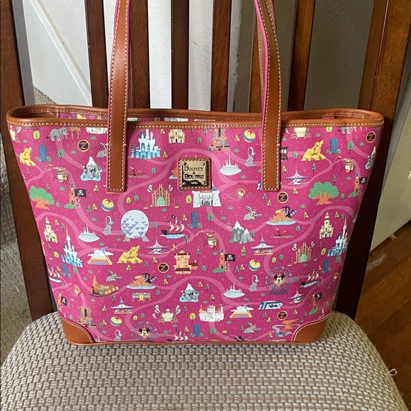 Disney Dooney & Bourke Park Life tote - Picture 1 of 5